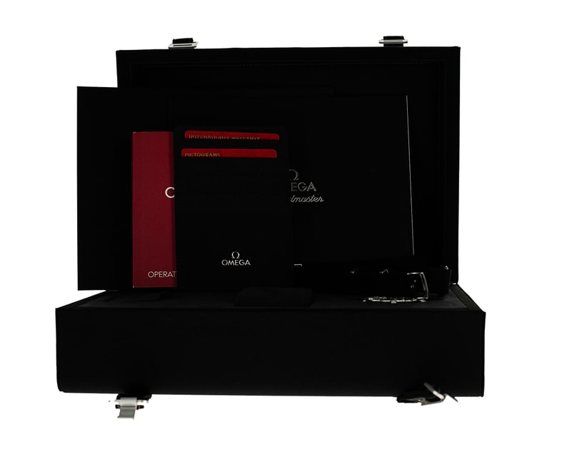 Omega Speedmaster Moonwatch 311.30.42.30.01.005 Image 2